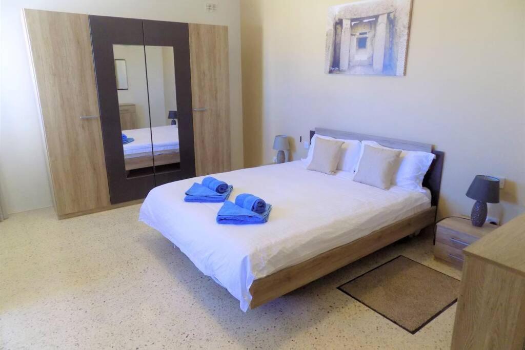 Sunshine Holiday Apartment 5 With Spectacular Seaviews St. Paul's Bay Ngoại thất bức ảnh