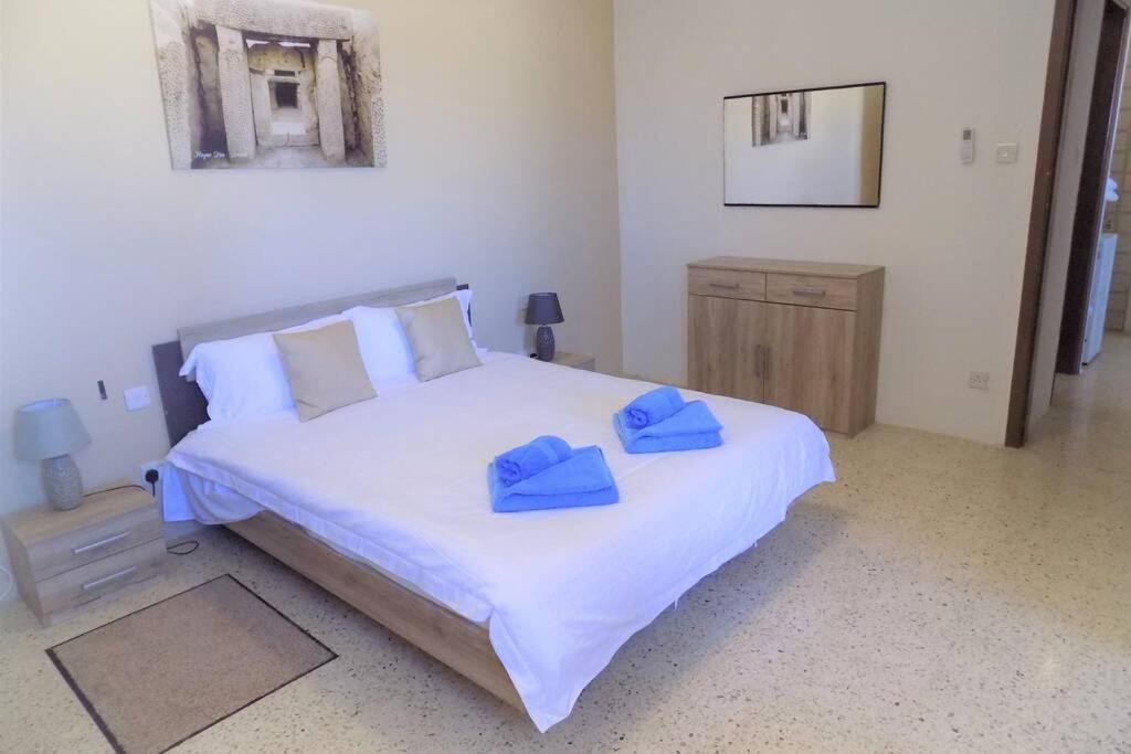 Sunshine Holiday Apartment 5 With Spectacular Seaviews St. Paul's Bay Ngoại thất bức ảnh
